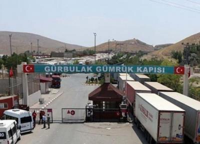 خبرنگاران روزانه 100 کامیون مرز بازرگان به پلدشت منتقل می شود