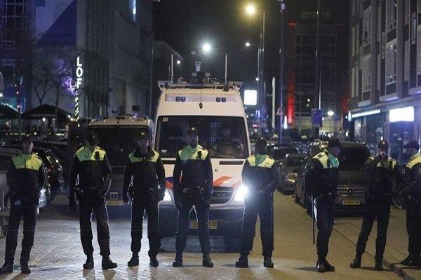 عامل حمله شهر لاهه بازداشت شد عامل حمله شهر لاهه بازداشت شد
