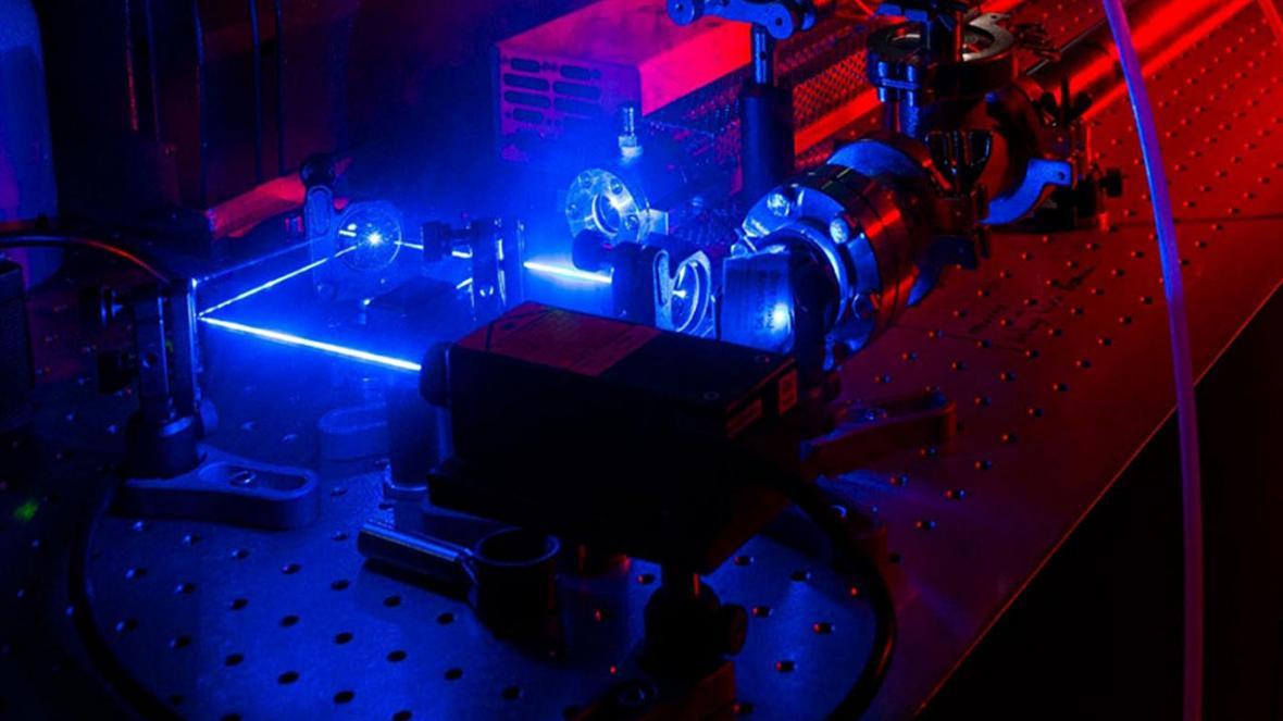 کوچکترین لیزر دنیا با استفاده از نانوذرات ساخته شد