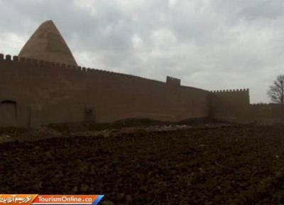 بازسازی ویلا: قلعه و یخچال احمدآباد مستوفی اسلامشهر بازسازی می گردد